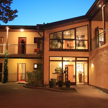 Landhotel Rittmeister & Kraeuter-Spa Adults Only Rostock Bagian luar foto