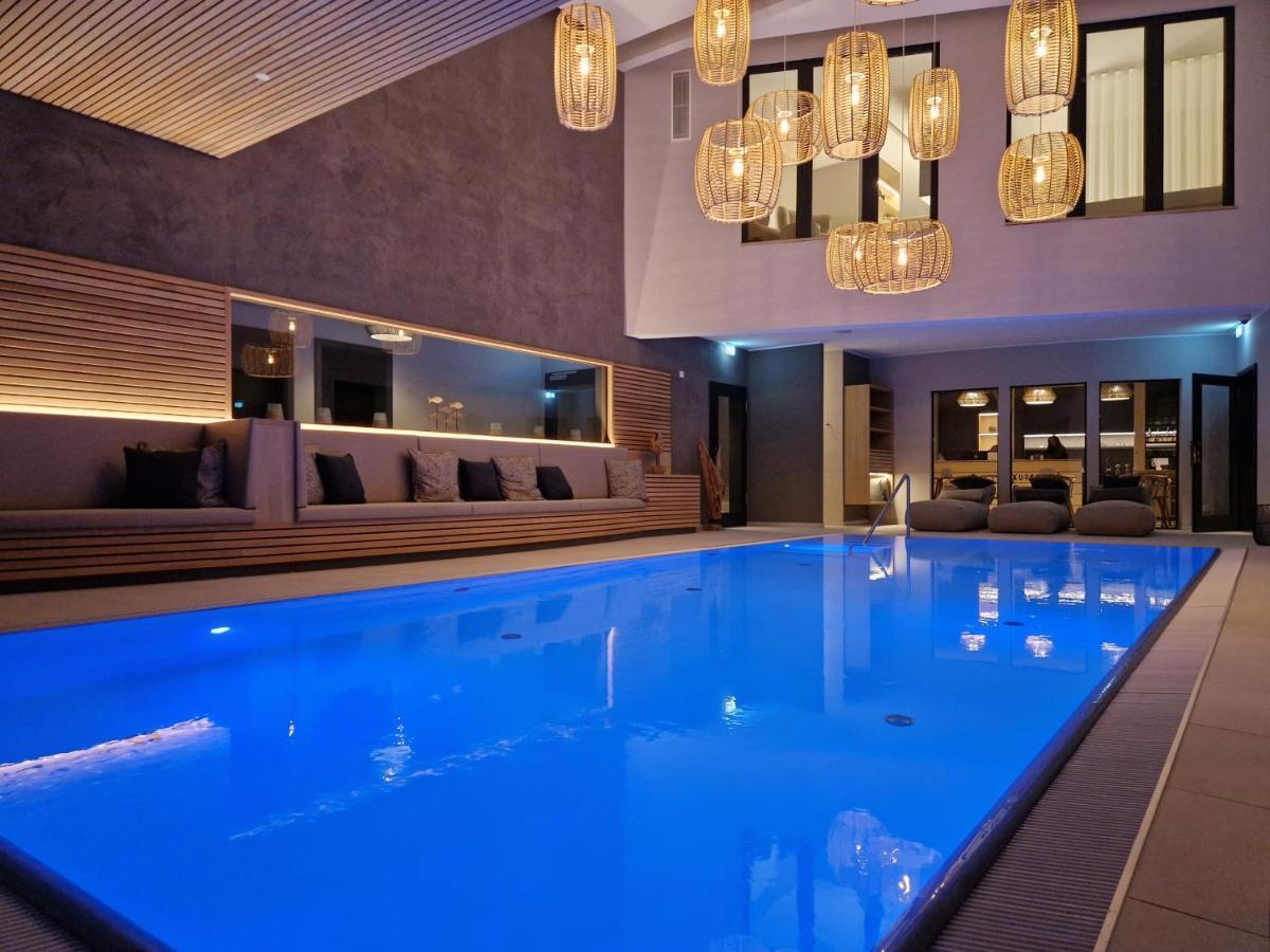 Landhotel Rittmeister & Kraeuter-Spa Adults Only Rostock Bagian luar foto